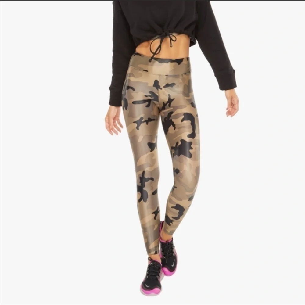 Koral Lustrous High Rise Leggings In Camo Size S